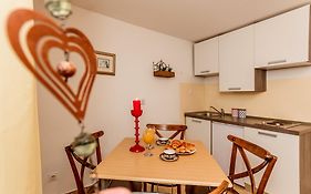 Apartment Dalmatian Cottage